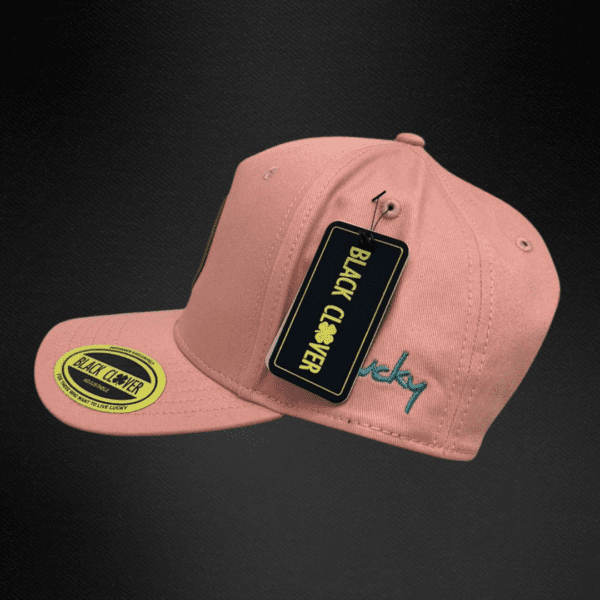 Gorra Black Clover Parche Circular